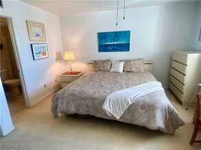 4521 Bay Beach Ln in Fort Myers Beach, FL - Building Photo - Building Photo