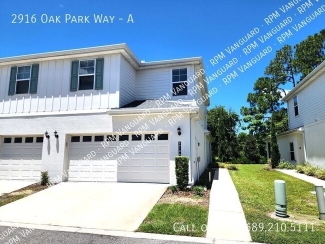 property at 2916 Oak Park Way