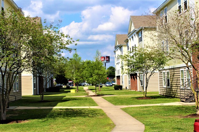 Cadence at Southern University in Baton Rouge, LA - Building Photo - Building Photo