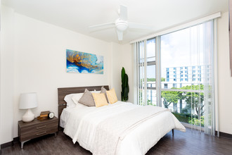 Moanalua Hillside Apartments in Honolulu, HI - Building Photo - Interior Photo