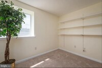 210 N Montford Ave photo'