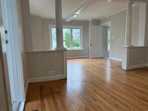 111 Fort Hale Rd in New Haven, CT - Building Photo - Building Photo
