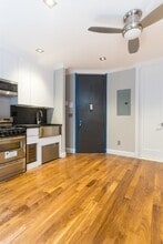 16 E 116th St in New York, NY - Building Photo - Building Photo