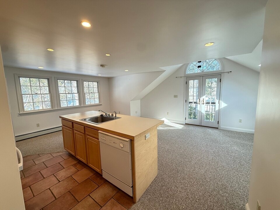 4 Cogswell St in Ipswich, MA - Building Photo