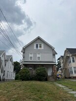 65 Linsley Ave in Meriden, CT - Building Photo