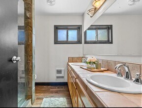 27001 Medicine Bow Ct in Tehachapi, CA - Building Photo - Building Photo