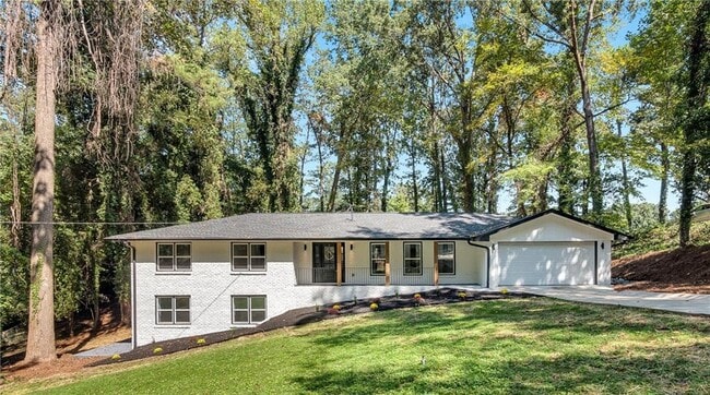 property at 2615 Holly Ln