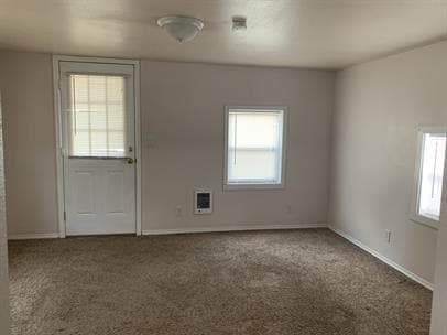 310 E Spruce St in Rawlins, WY - Foto de edificio - Building Photo