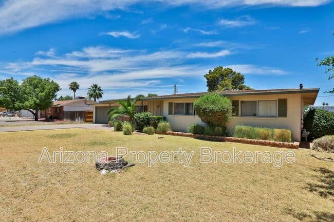 1326 E Downing St in Mesa, AZ - Building Photo - Building Photo
