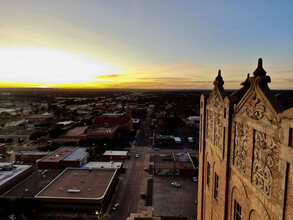 Hotel Wooten in Abilene, TX - Building Photo - Building Photo