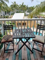 1450 SE 3rd Ave, Unit 402 in Dania Beach, FL - Building Photo