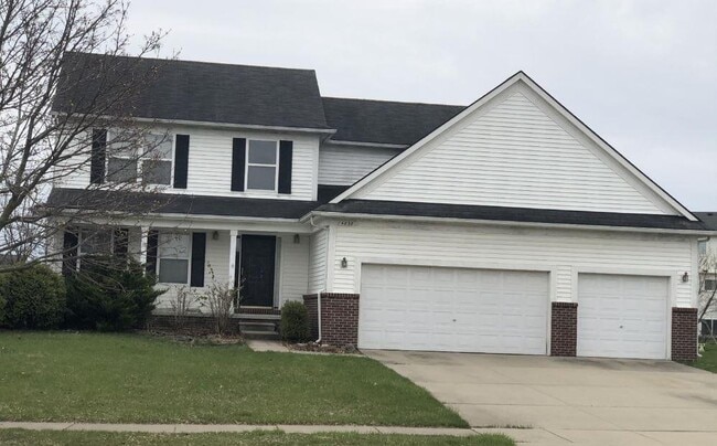property at 4838 Sycamore Dr