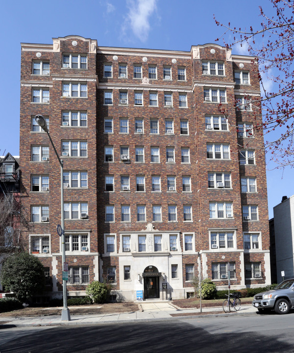 The Sedgewick Apartments in Washington, DC - Foto de edificio