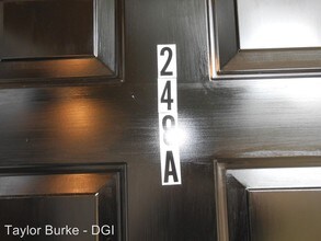 248 Foxglen Rd in Birmingham, AL - Foto de edificio - Building Photo