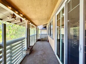 1430 Windshore Way in Oxnard, CA - Building Photo - Building Photo