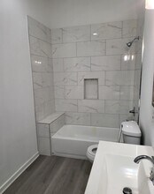 324 New Hampshire St in Houston, TX - Foto de edificio - Building Photo