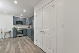 585 Essex St in Lynn, MA - Building Photo - Building Photo