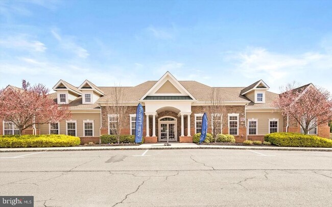 945 Halifax Pl in Hamilton Township, NJ - Building Photo - Building Photo