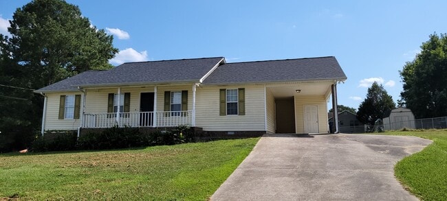 property at 34 Jenni Ct