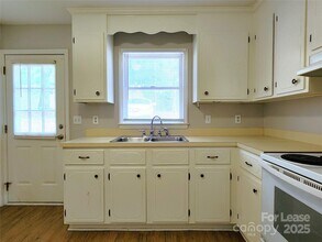 2105 Bertha St in Kannapolis, NC - Building Photo - Building Photo