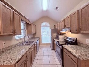 3007 Willow Dr in Brandon, MS - Building Photo - Building Photo