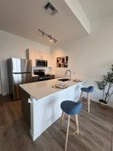 82 NE 26th St, Unit 1622 in Miami, FL - Building Photo - Building Photo