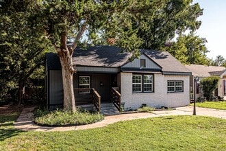 1714 NW Oak Ave in Lawton, OK - Building Photo - Building Photo