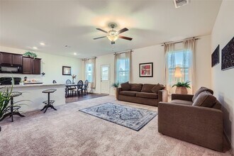1476 Amy Dr in Kyle, TX - Building Photo - Building Photo