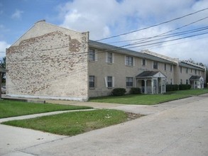 810 5th Ave in Harvey, LA - Building Photo - Building Photo