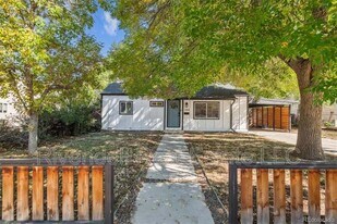 1882 S Michigan Way in Denver, CO - Building Photo