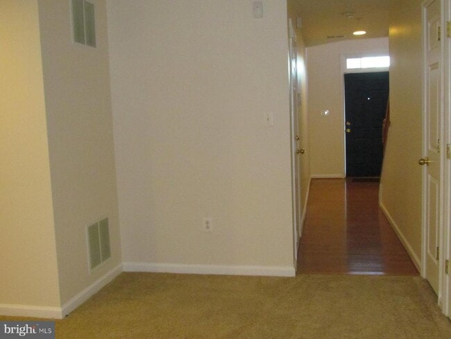 46010 Saltmarsh Dr in Lexington Park, MD - Building Photo - Building Photo