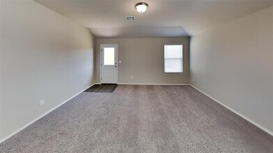 9920 Rattlesnake Ln in Yukon, OK - Building Photo - Building Photo