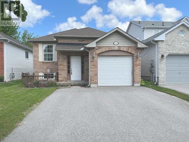 property at 44 Moir Crescent