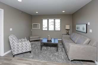 29 West in Fargo, ND - Building Photo - Interior Photo