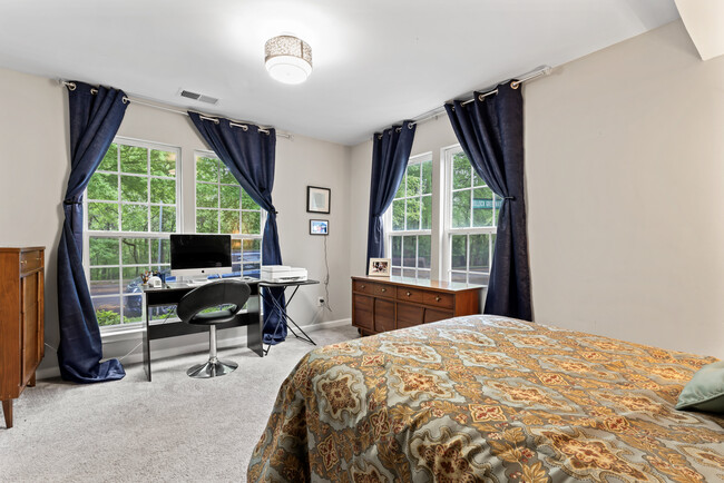 12909 Bullock Greenway Blvd in Charlotte, NC - Building Photo - Building Photo