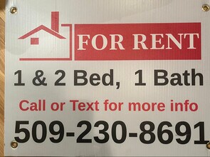 1104 S Jefferson St, Unit 204 in Spokane, WA - Building Photo - Building Photo