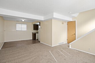 5492 Lilac Ave in West Jordan, UT - Building Photo - Building Photo