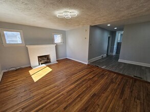 12405 Signet Ave in Cleveland, OH - Building Photo - Building Photo