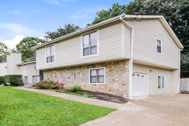 property at 2360 Ambassador Dr