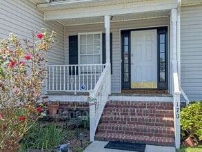 170 Red Cypress Dr in Goose Creek, SC - Building Photo - Building Photo