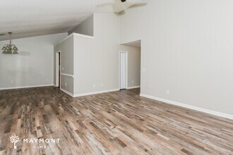 104 Huntwood Trail in Hopkins, SC - Building Photo - Building Photo