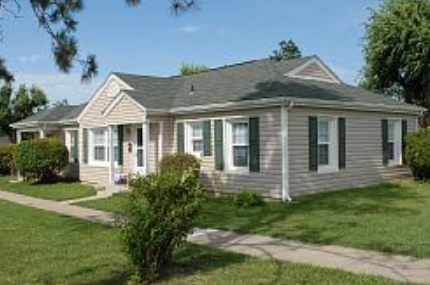 Country Club Village I in Springfield, MO - Foto de edificio