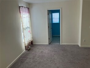 3 Sweet Alysum Wy in West Henrietta, NY - Building Photo - Building Photo