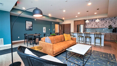 Cadence Apartments in Bloomington, MN - Building Photo - Building Photo