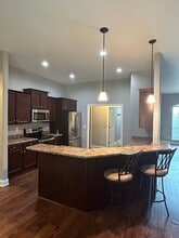 126 Hillcrest Dr in Montevallo, AL - Building Photo - Building Photo