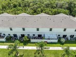 1150 SW 6th Ave in Florida City, FL - Building Photo - Building Photo