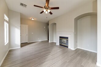 8690 Country Crossings St in Las Vegas, NV - Building Photo - Building Photo