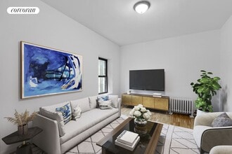 100 W 67th St in New York, NY - Foto de edificio - Building Photo