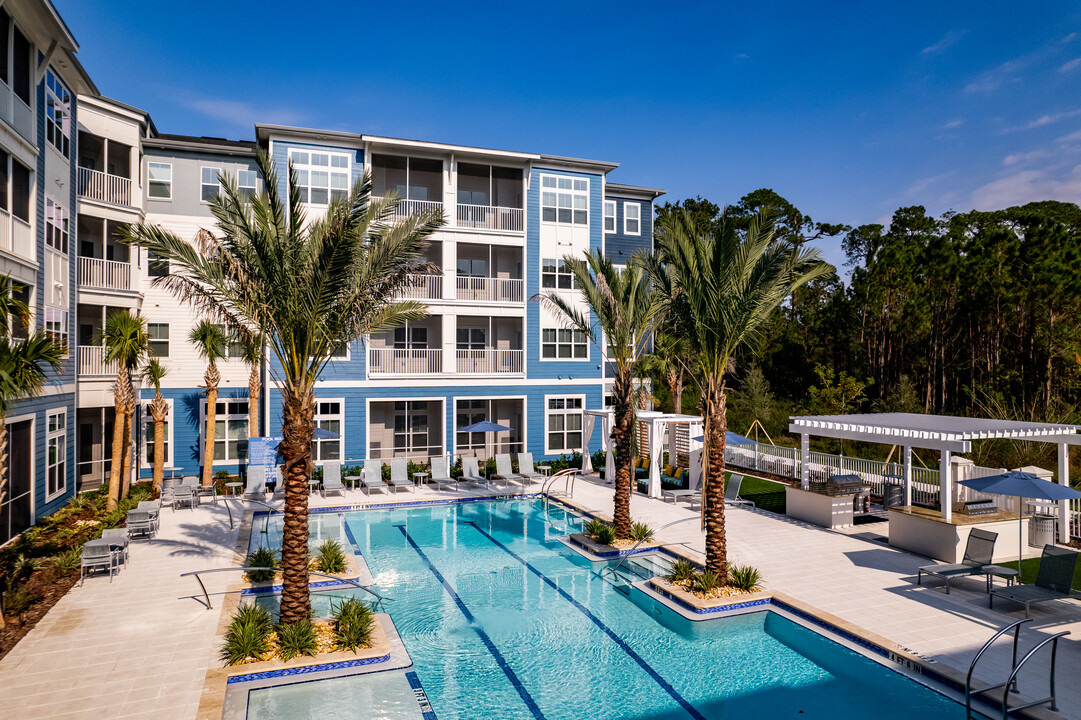 Arya at Windermere in Ocoee, FL - Building Photo