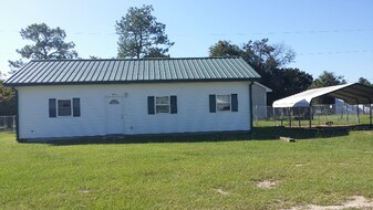 346 Railroad Ave in Lexington, SC - Building Photo